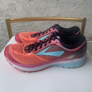Brooks Ghost 10 Running Shoes